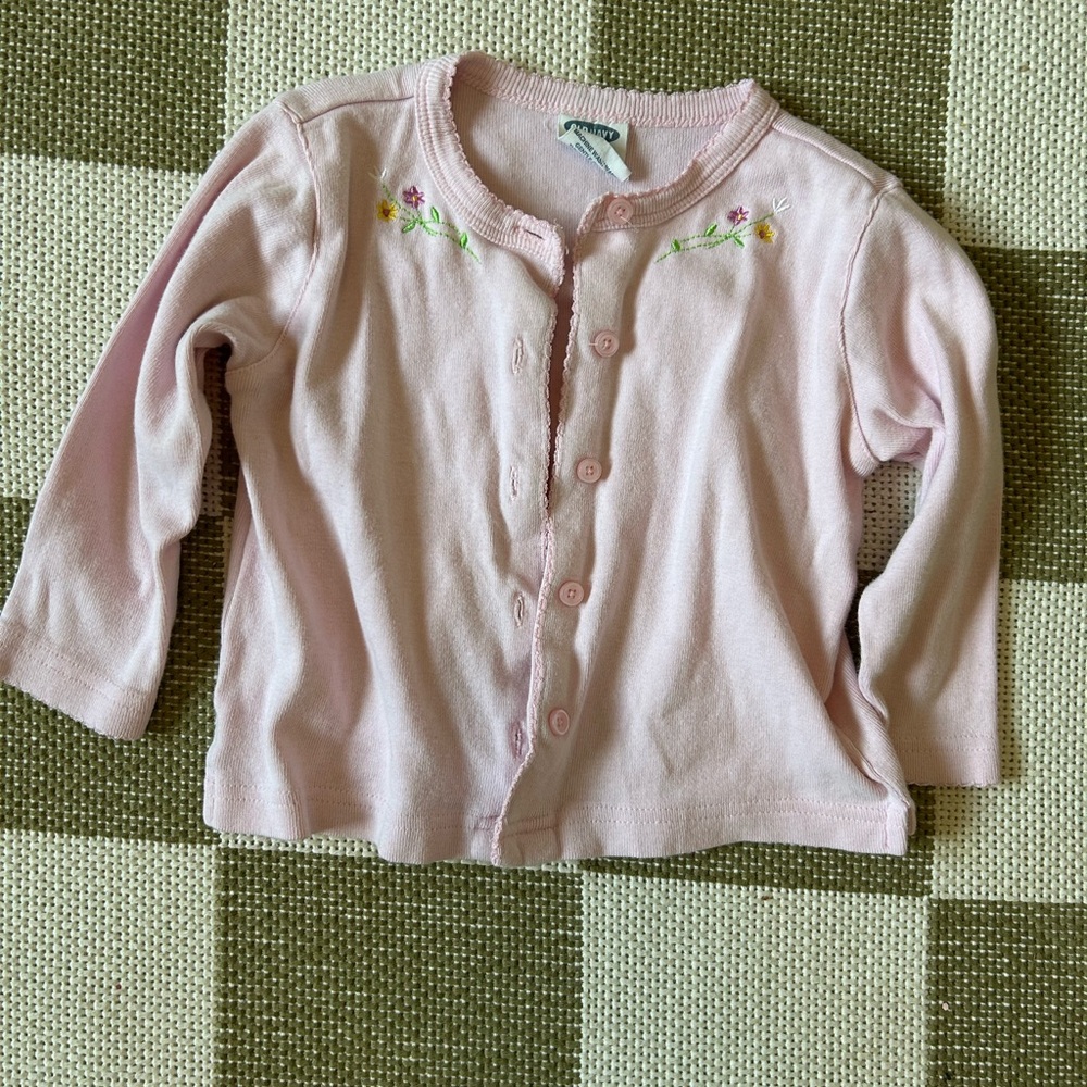 Y2K Old Navy toddler girl embroidered cardigan spring 18-24 months